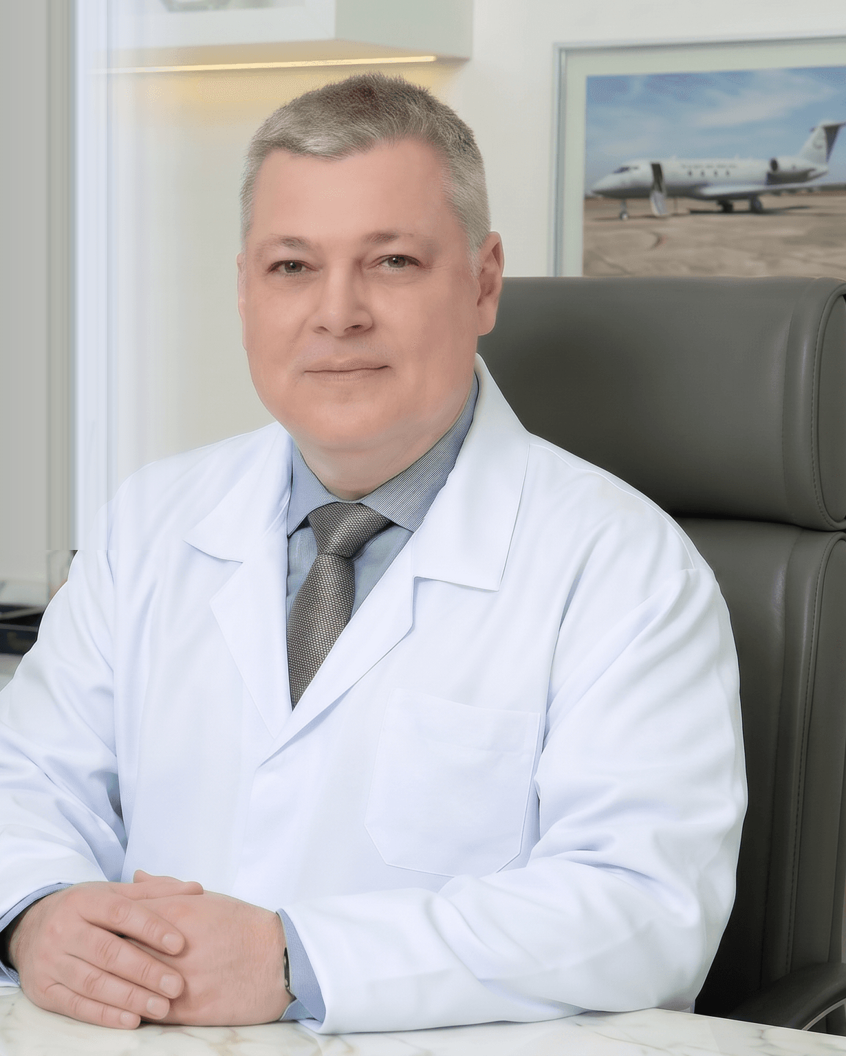 Dr. Ricardo Alencar